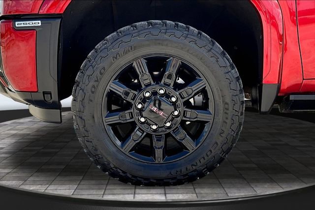 Used 2024 GMC Sierra 2500 AT4 w/ AT4 Premium Plus Package AWD/4WD image 34