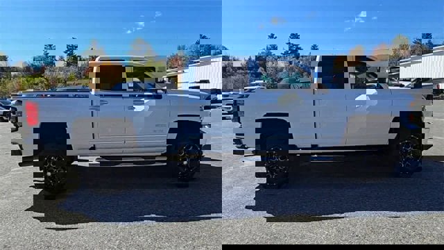 Used 2019 Chevrolet Silverado 2500 LTZ w/ Vortec Plus Package image 9