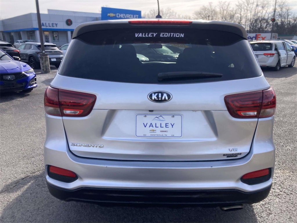 Used 2020 Kia Sorento LX image 5