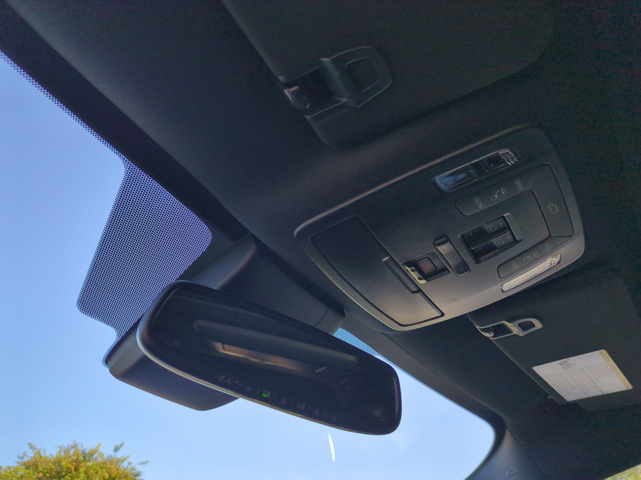Used 2025 Toyota Sienna XLE Woodland Edition AWD/4WD image 27