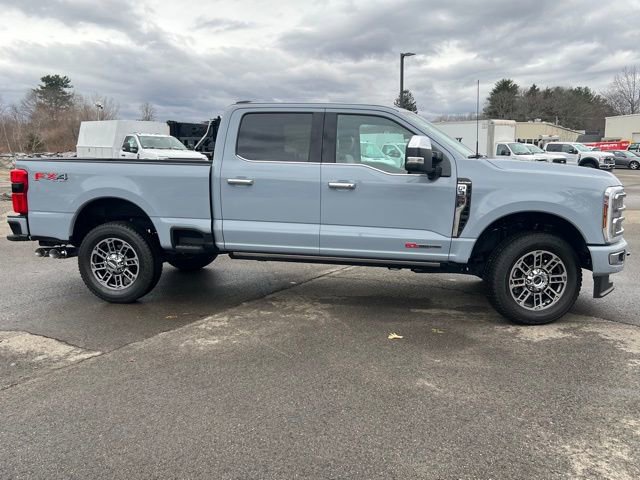 Used 2025 Ford F350 Platinum w/ Platinum Plus Package image 4