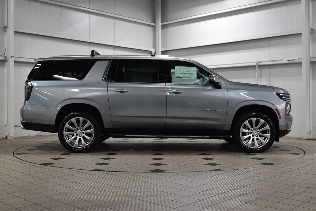 New 2026 Chevrolet Suburban Premier AWD/4WD image 9