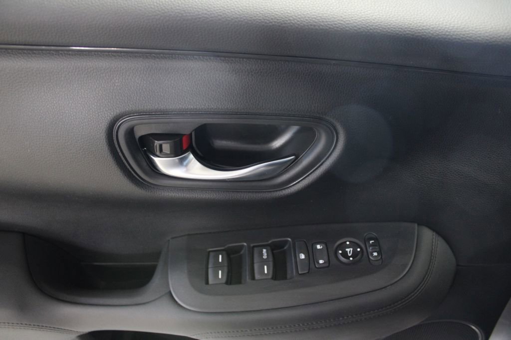 Used 2024 Honda HR-V LX image 14