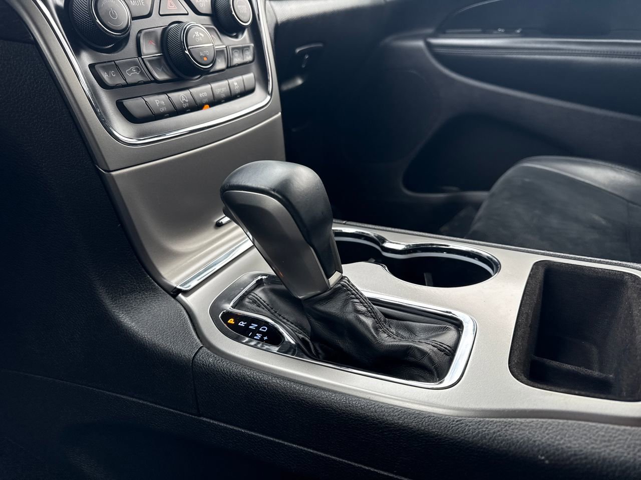 Used 2018 Jeep Grand Cherokee Altitude image 22