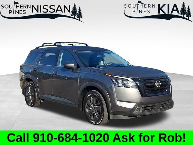 Used 2022 Nissan Pathfinder SV w/ SV Black Package