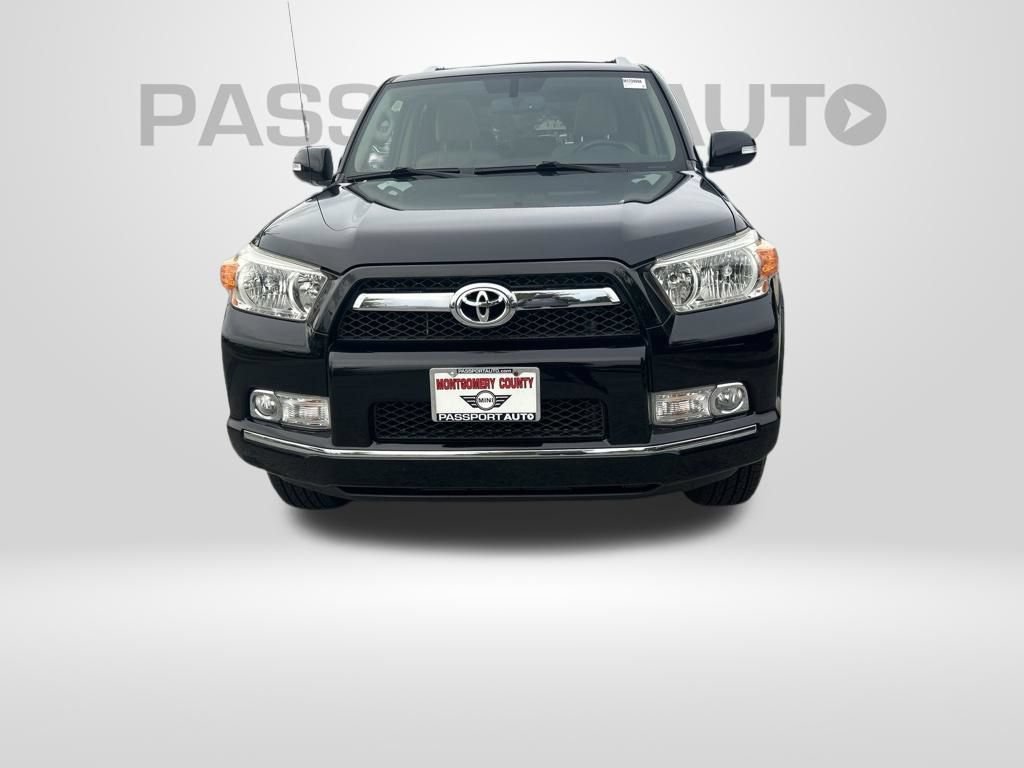 Used 2011 Toyota 4Runner SR5 AWD/4WD image 5