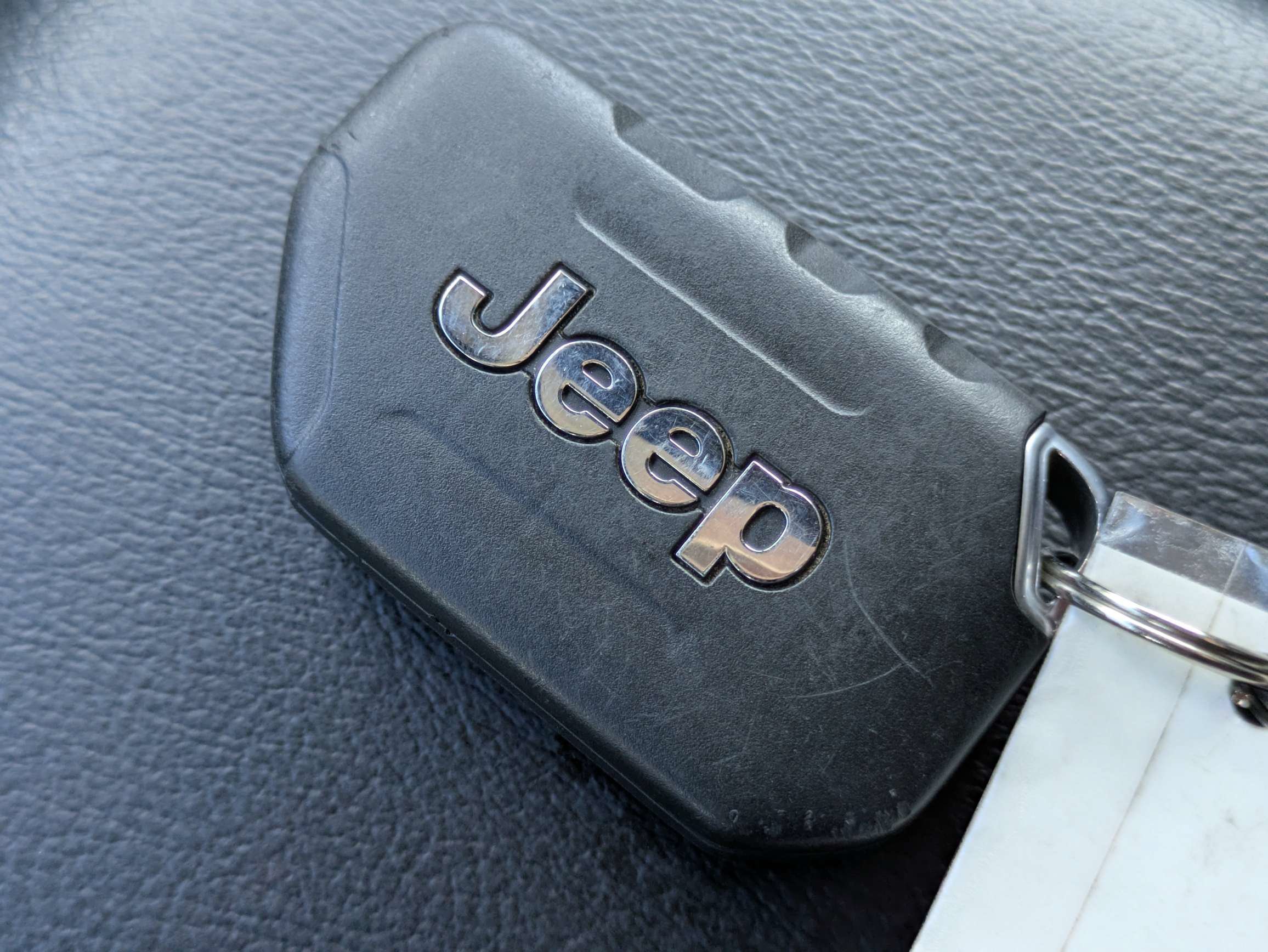 Used 2019 Jeep Wrangler Unlimited Sahara AWD/4WD image 21