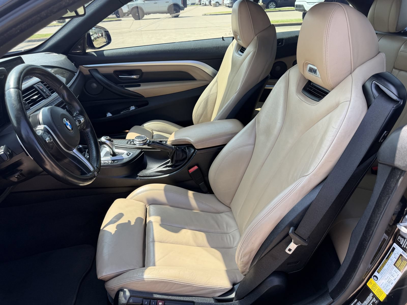 Used 2015 BMW M4 Convertible RWD image 19