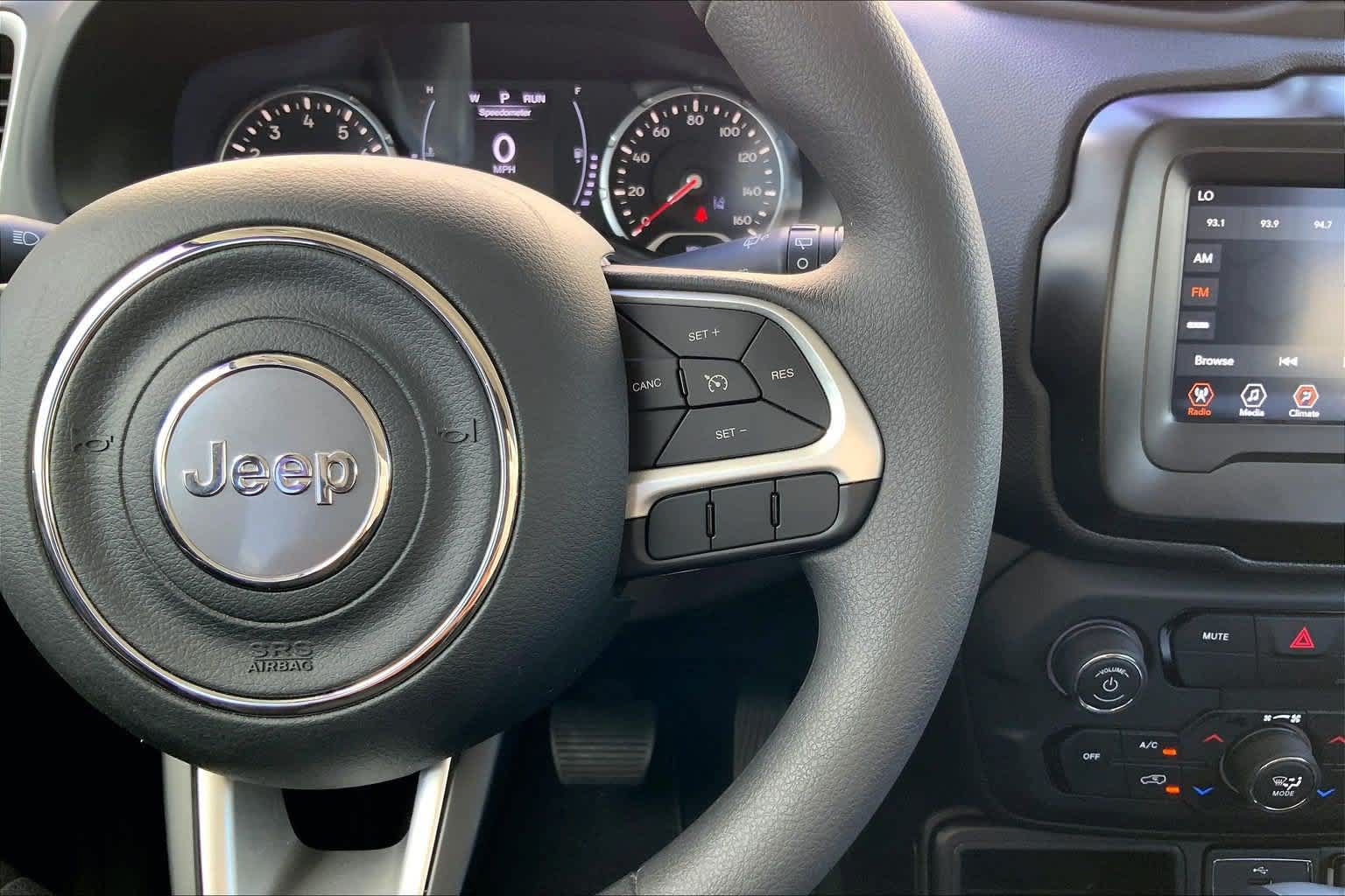 Used 2021 Jeep Renegade Sport FWD image 6
