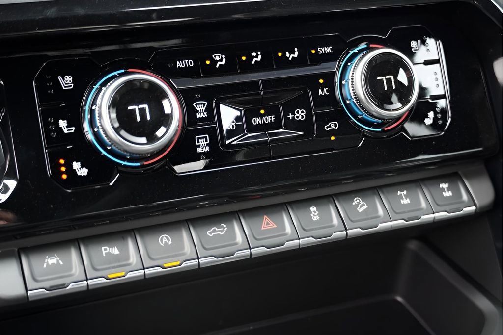 New 2026 GMC Sierra 1500 AT4X image 19