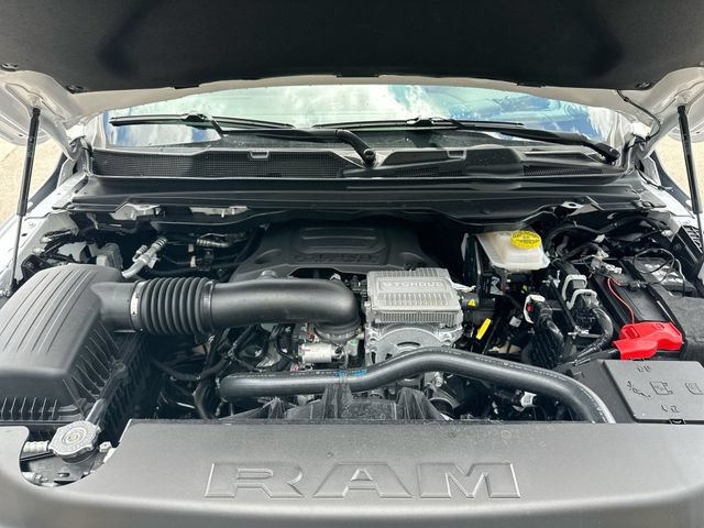 Used 2026 RAM 1500 4x4 Crew Cab image 26