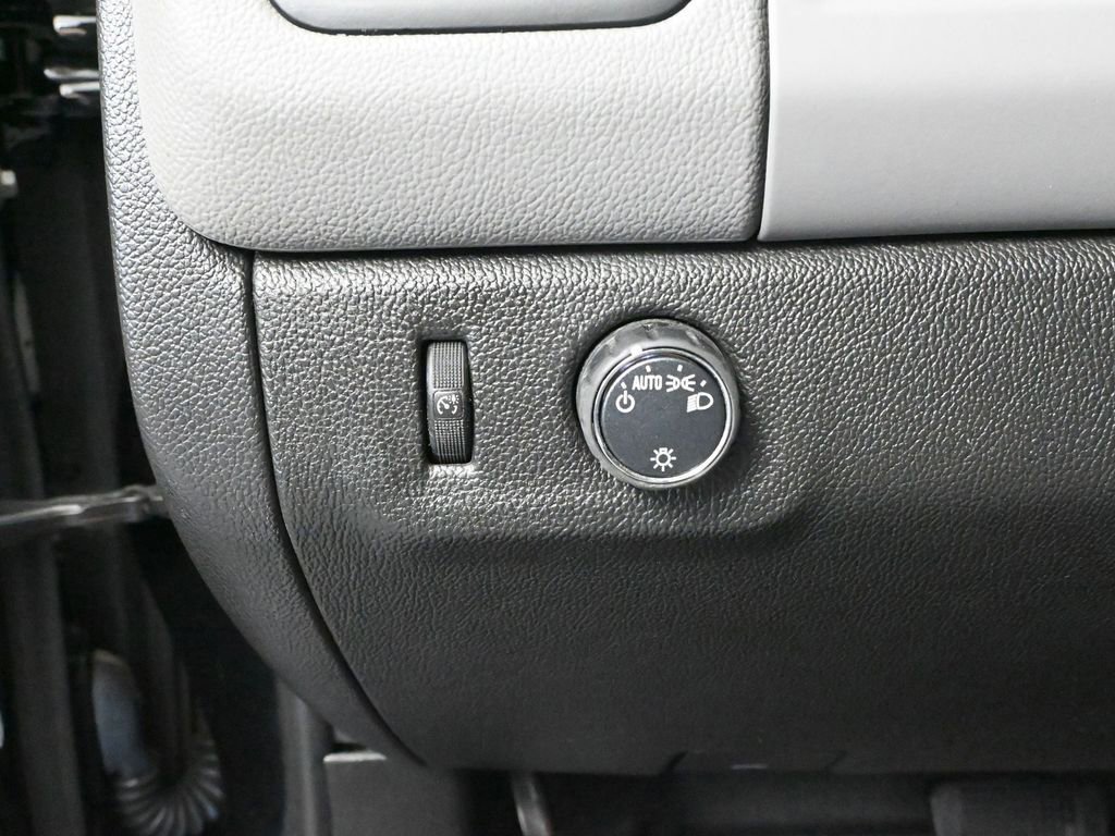 Used 2018 Chevrolet Colorado W/T image 28