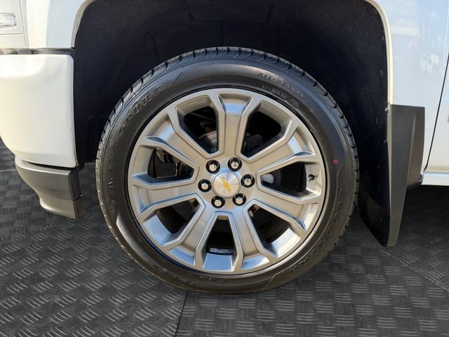 Used 2017 Chevrolet Silverado 1500 LTZ Z71 w/ LTZ Plus Package AWD/4WD image 14