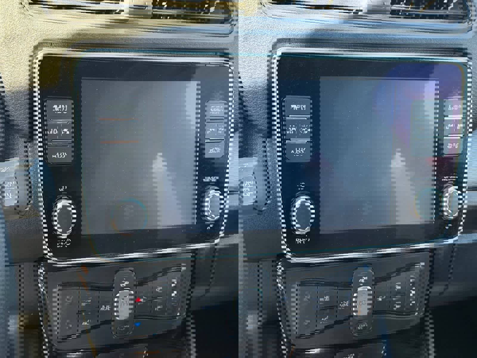 Certified 2020 Nissan Leaf SV w/ SV Technology Package image 14