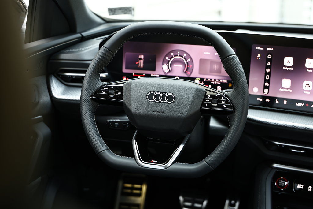 New 2026 Audi SQ5 Premium Plus AWD/4WD image 29