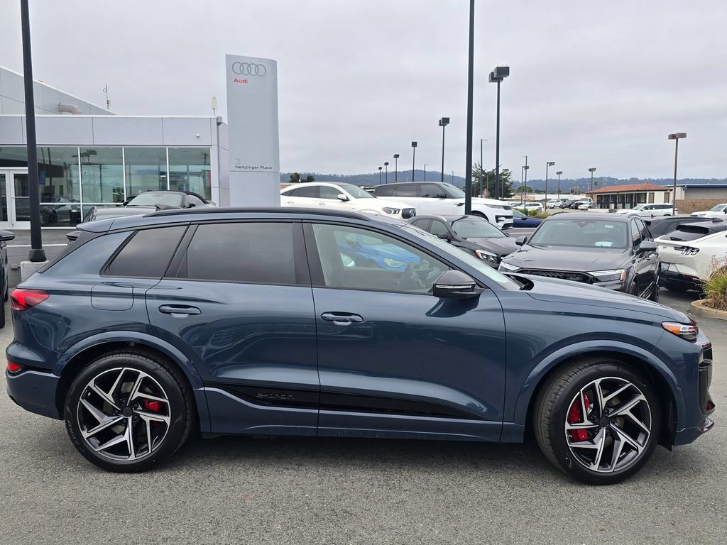 New 2027 Audi SQ6 e-tron Premium Plus AWD/4WD image 33