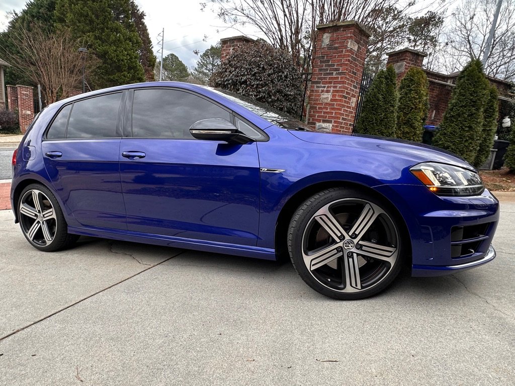 Used 2015 Volkswagen Golf R 4-Door image 5