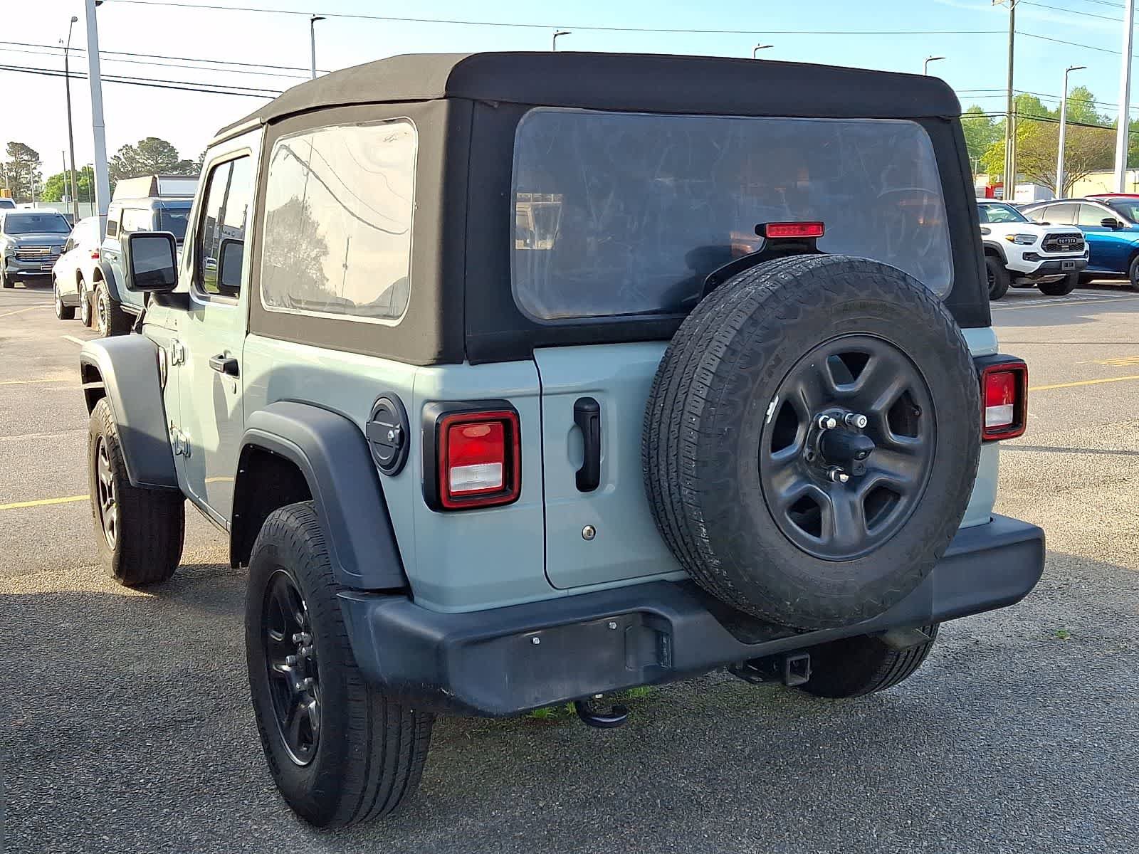 Used 2024 Jeep Wrangler Sport image 4