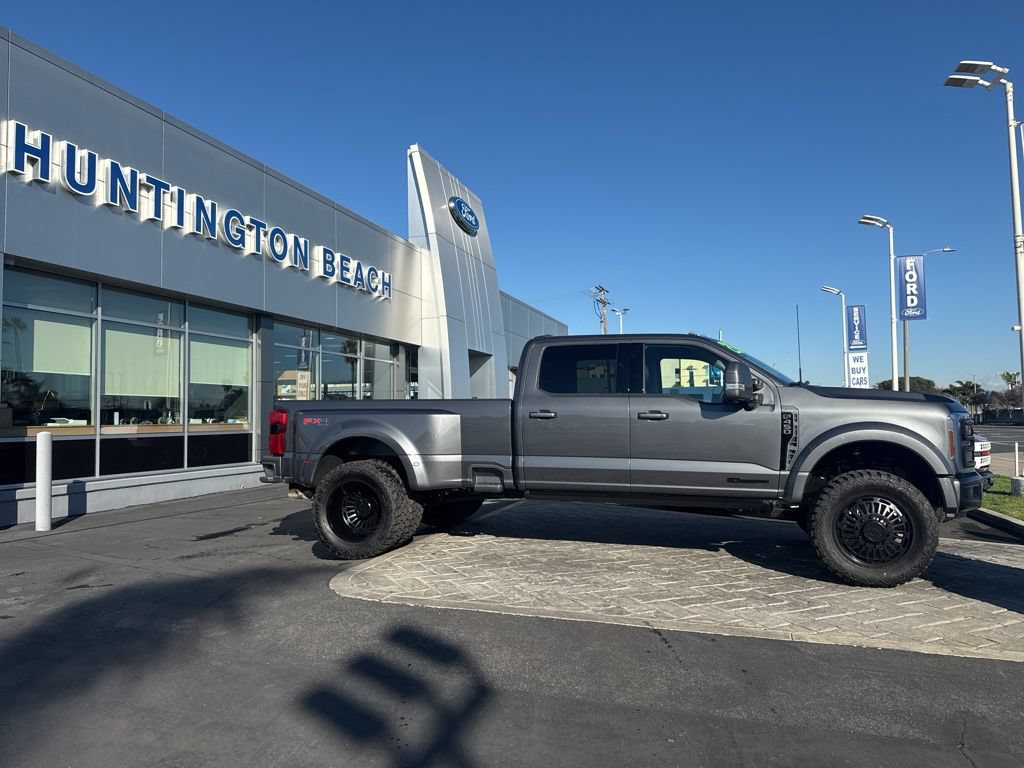 Used 2026 Ford F450 Lariat w/ FX4 Off-Road Package AWD/4WD image 3