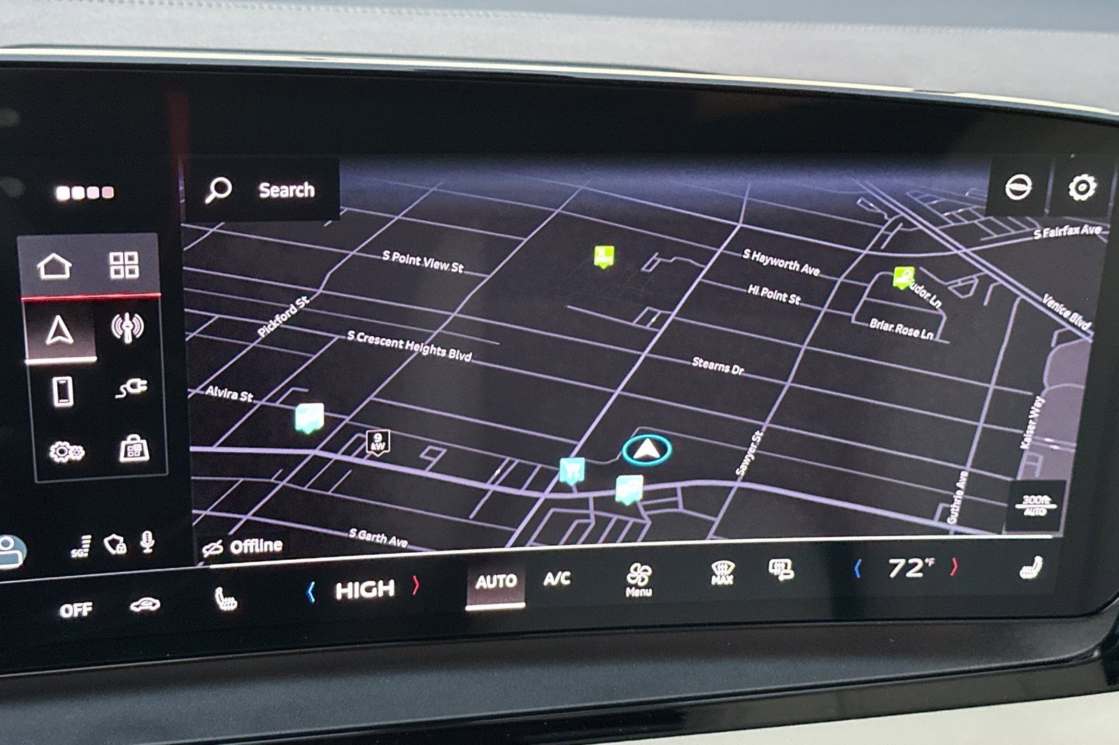 New 2025 Audi Q6 e-tron Premium image 18