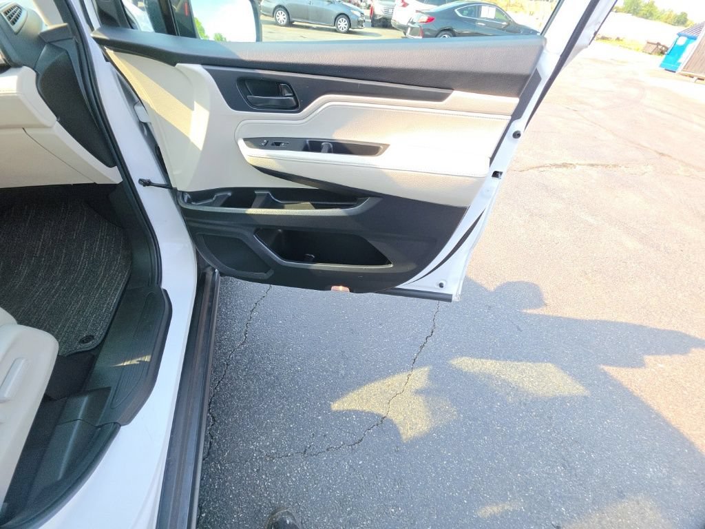 Used 2025 Honda Odyssey EX-L image 30