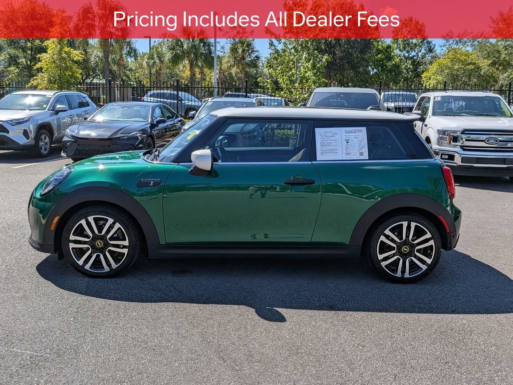 Used 2023 MINI Cooper SE FWD image 7