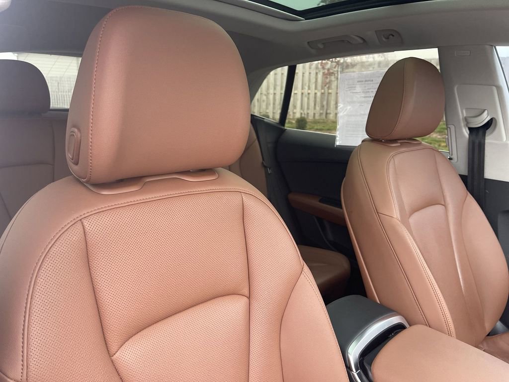 Used 2022 Audi Q8 Premium Plus image 42