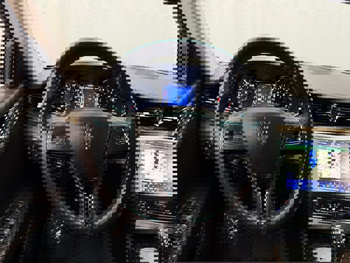 Used 2014 Maserati Quattroporte S Q4 image 11