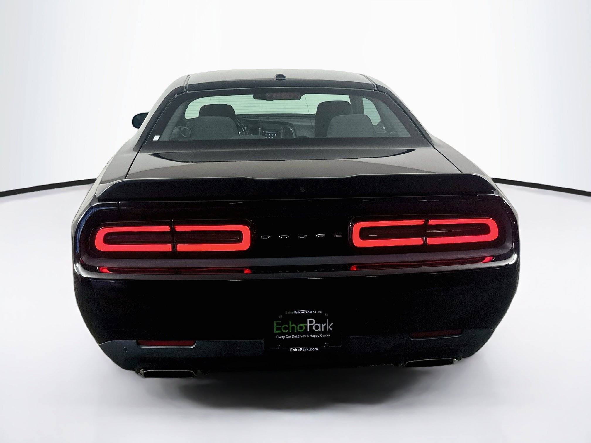 Used 2023 Dodge Challenger R/T RWD image 7