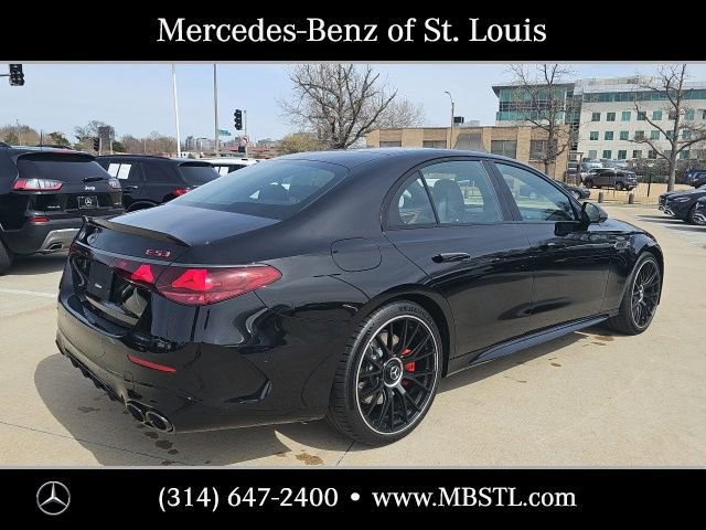 Used 2026 Mercedes-Benz E 53 AMG e 4MATIC Sedan image 4