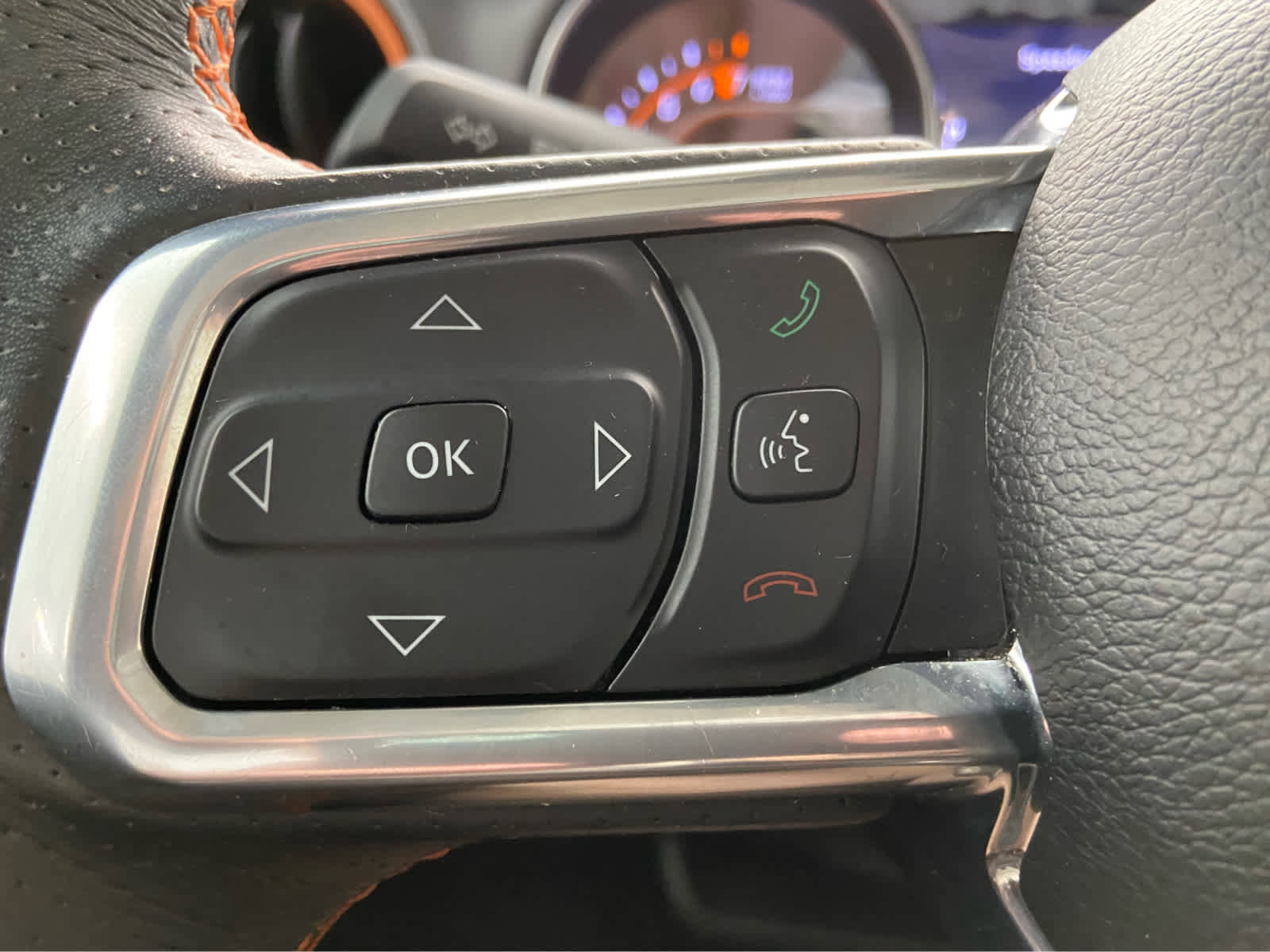 Used 2023 Jeep Gladiator Mojave w/ Cold Weather Group image 23