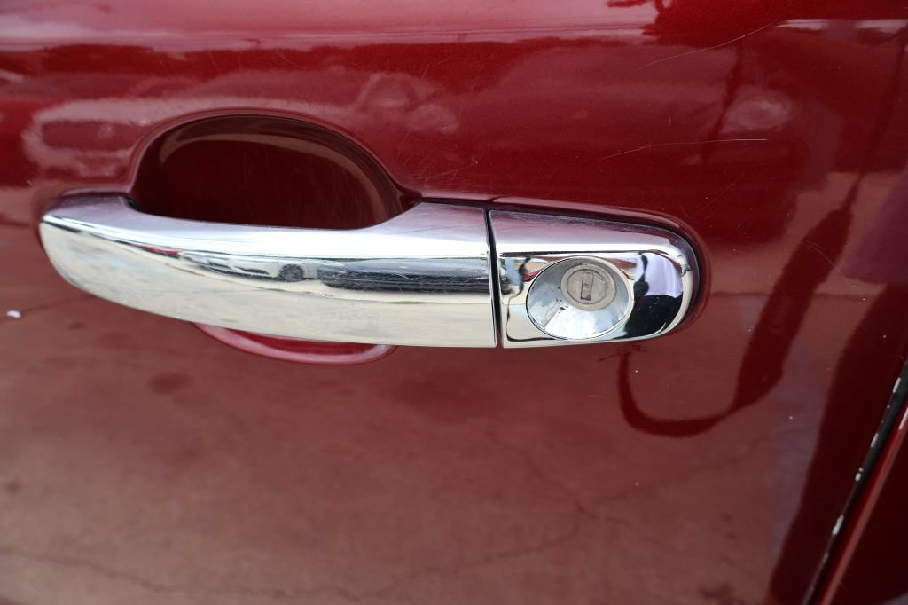 Used 2016 Buick Enclave Leather FWD image 17