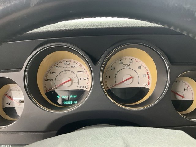 Used 2012 Dodge Challenger R/T image 8