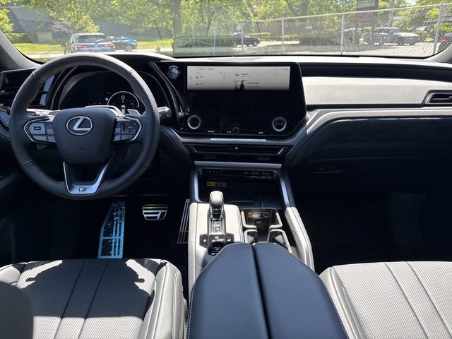 New 2026 Lexus TX 500h AWD image 15