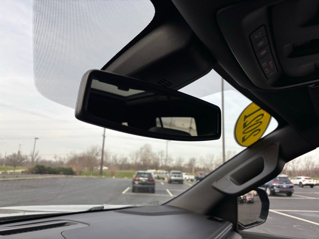 Used 2021 Chevrolet Tahoe Z71 image 41