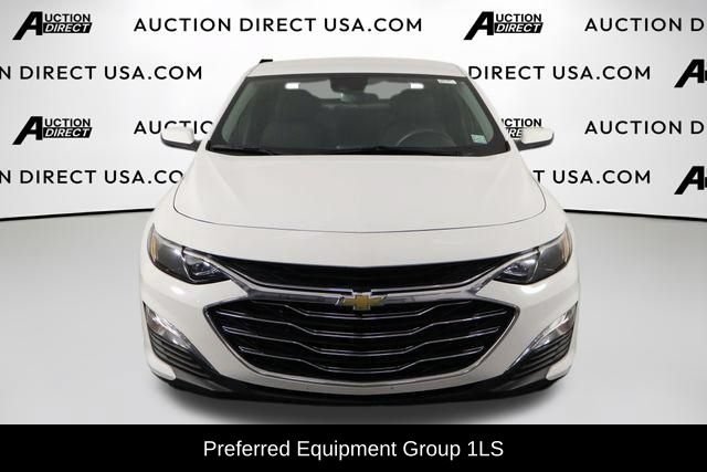 Used 2024 Chevrolet Malibu LS FWD image 2