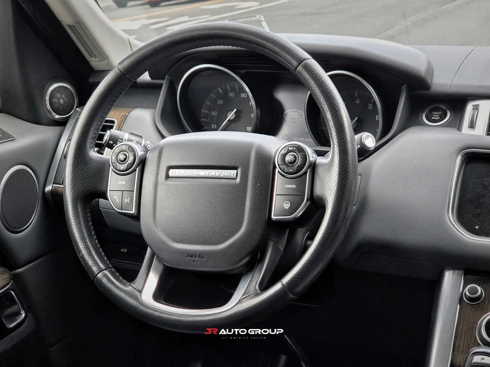 Used 2015 Land Rover Range Rover Sport HSE AWD/4WD image 9