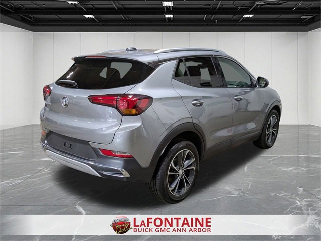 Certified 2023 Buick Encore GX Essence image 5