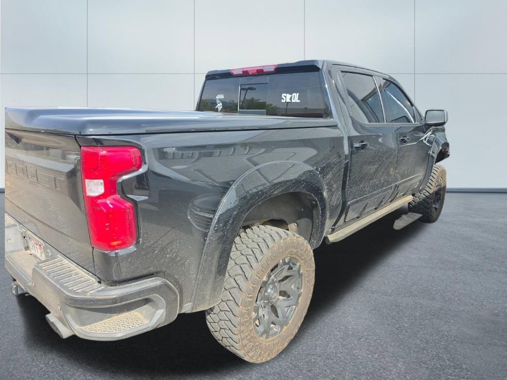 Used 2021 Chevrolet Silverado 1500 LTZ w/ Technology Package AWD/4WD image 4