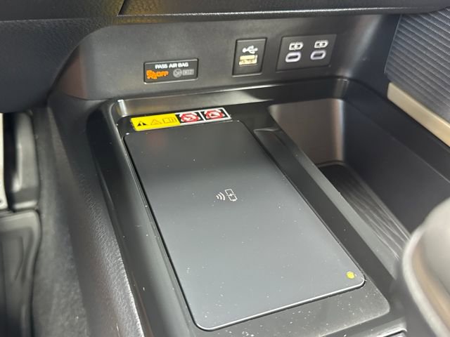 Used 2026 Toyota Camry SE FWD image 26