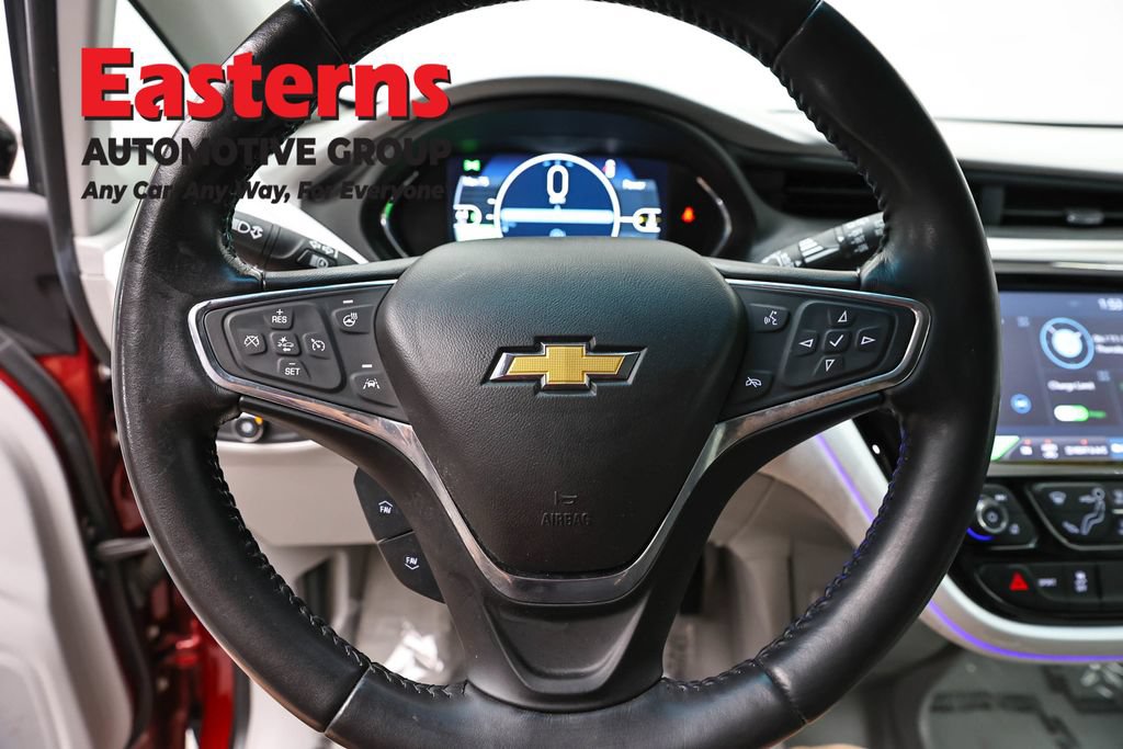 Used 2018 Chevrolet Bolt Premier w/ Driver Confidence II Package FWD image 10