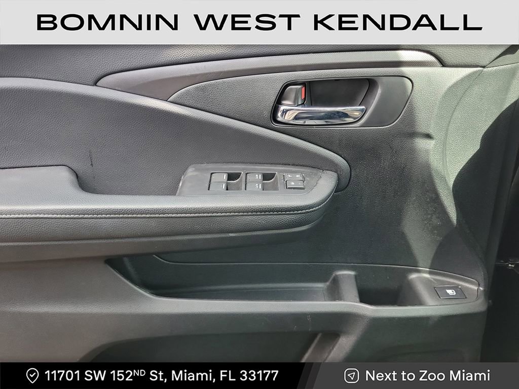 Used 2024 Honda Ridgeline Sport image 25