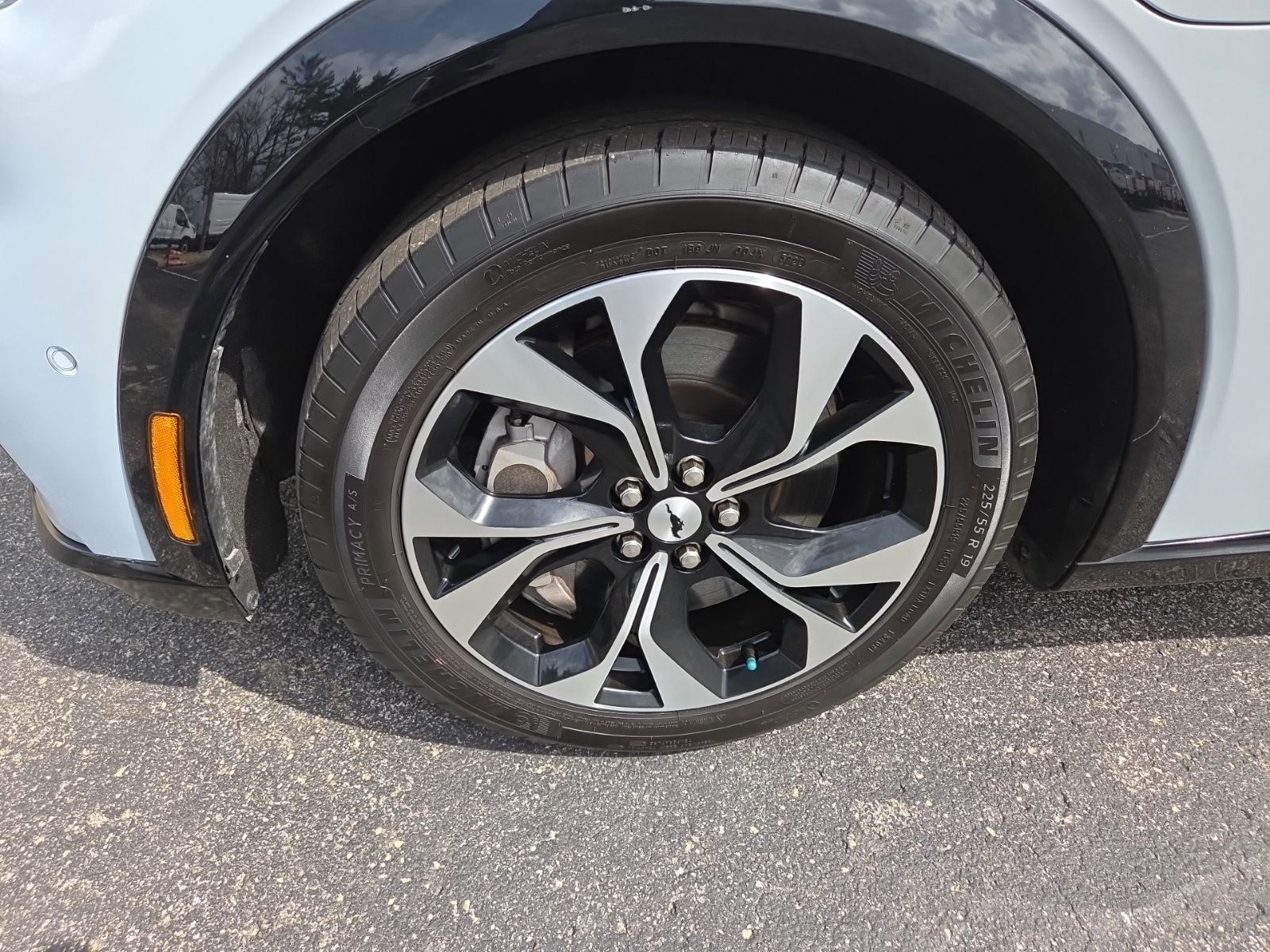 Used 2023 Ford Mustang Mach-E Premium image 14