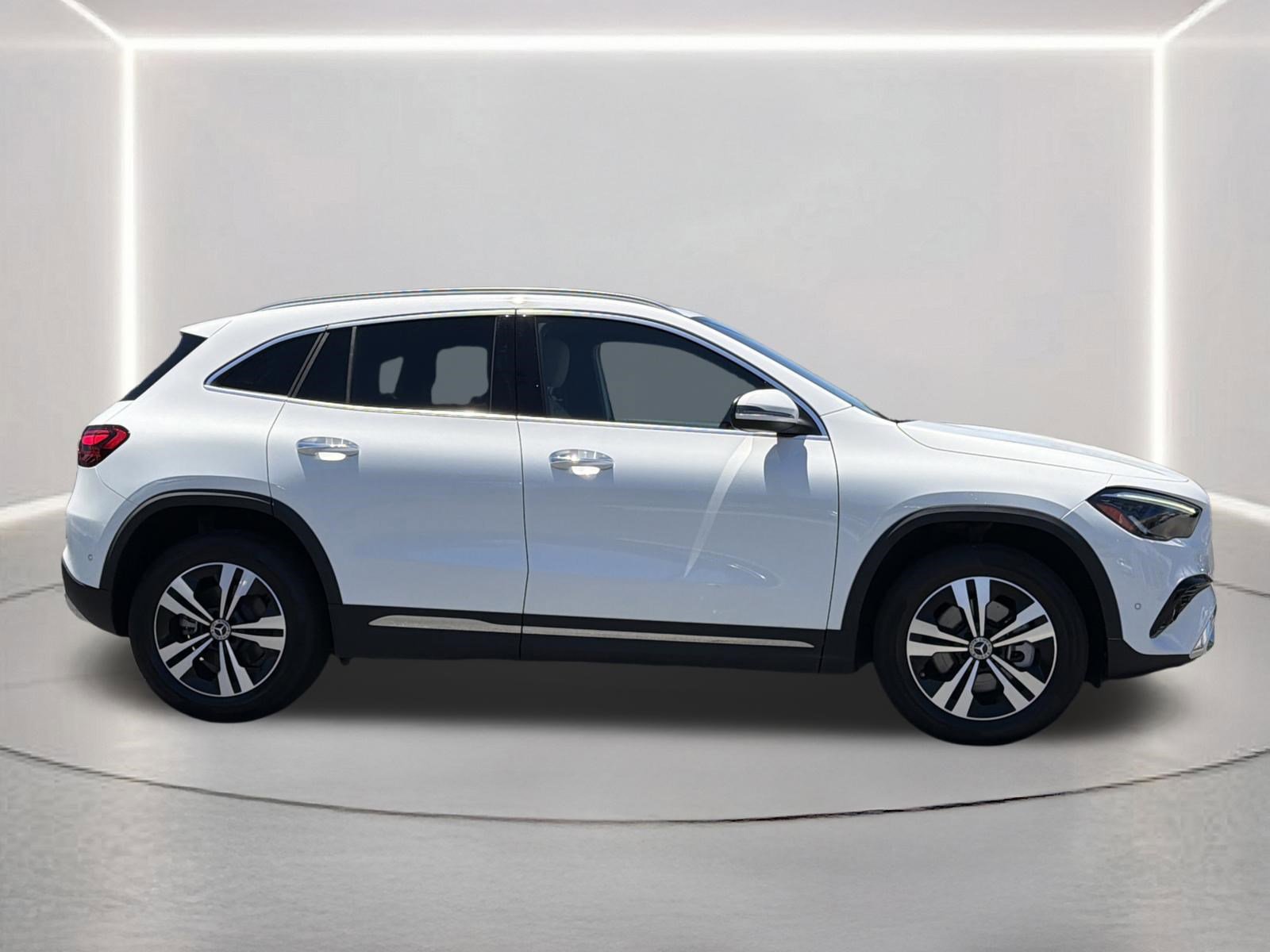 Used 2025 Mercedes-Benz GLA 250 image 26