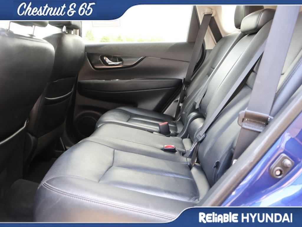Used 2020 Nissan Rogue SL AWD/4WD image 19