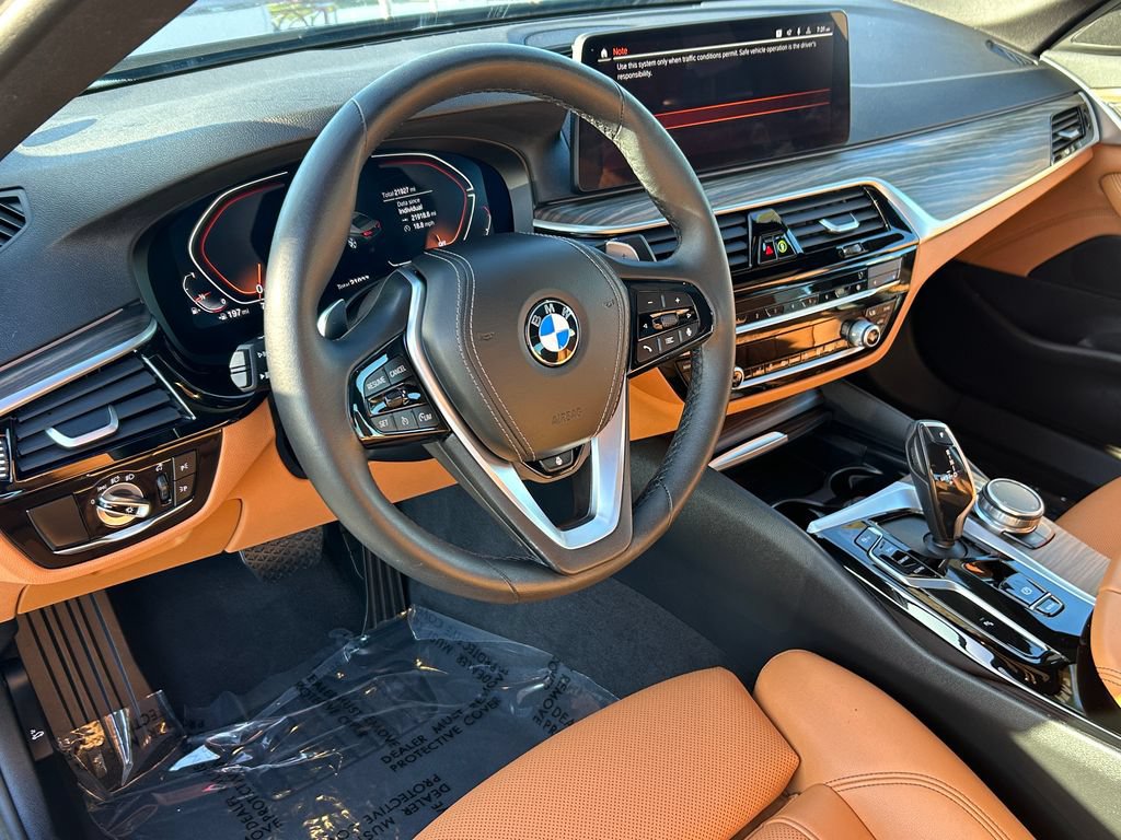 Used 2023 BMW 540i w/ Convenience Package RWD image 13