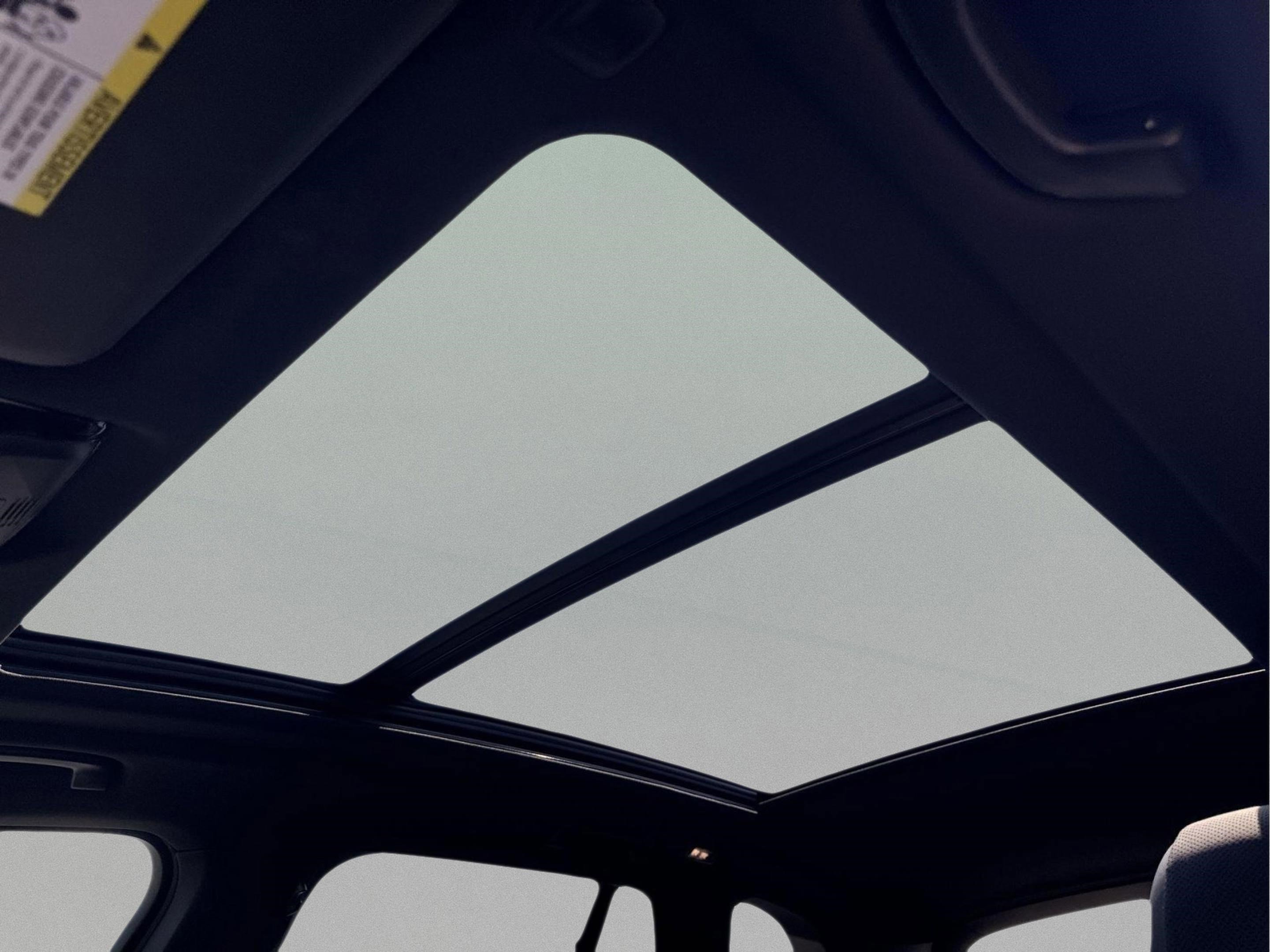 Used 2024 BMW X5 xDrive40i w/ Parking Assistance Package image 28