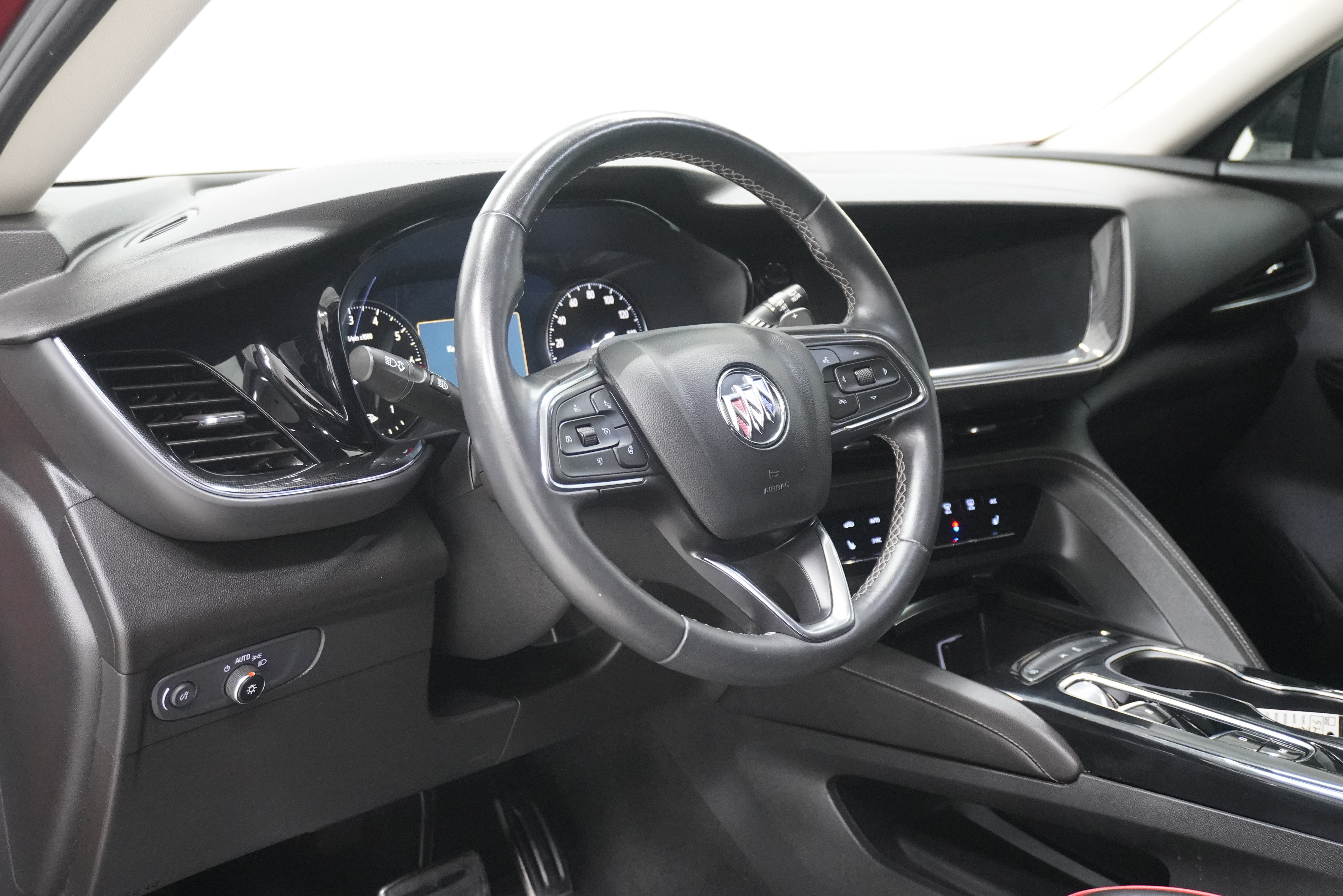 Used 2022 Buick Envision Essence w/ Sport Touring Package FWD image 10