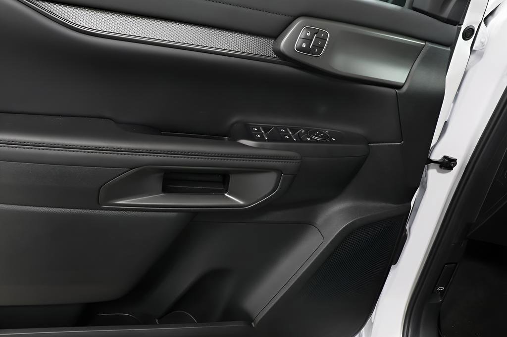 New 2025 Ford Ranger Raptor image 21