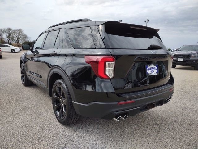 Used 2022 Ford Explorer ST w/ Equipment Group 401A AWD/4WD image 3